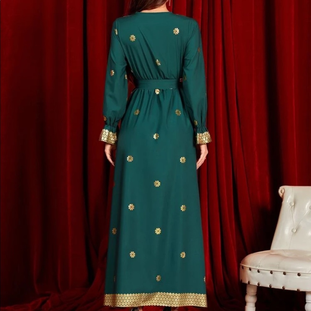 Front belted Maxi dress - Picture 5 of 6